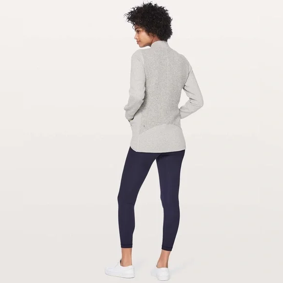 Lululemon Stand Out Sherpa Jacket Heathered Core Light Grey / Silver Drop - Picture 13 of 15